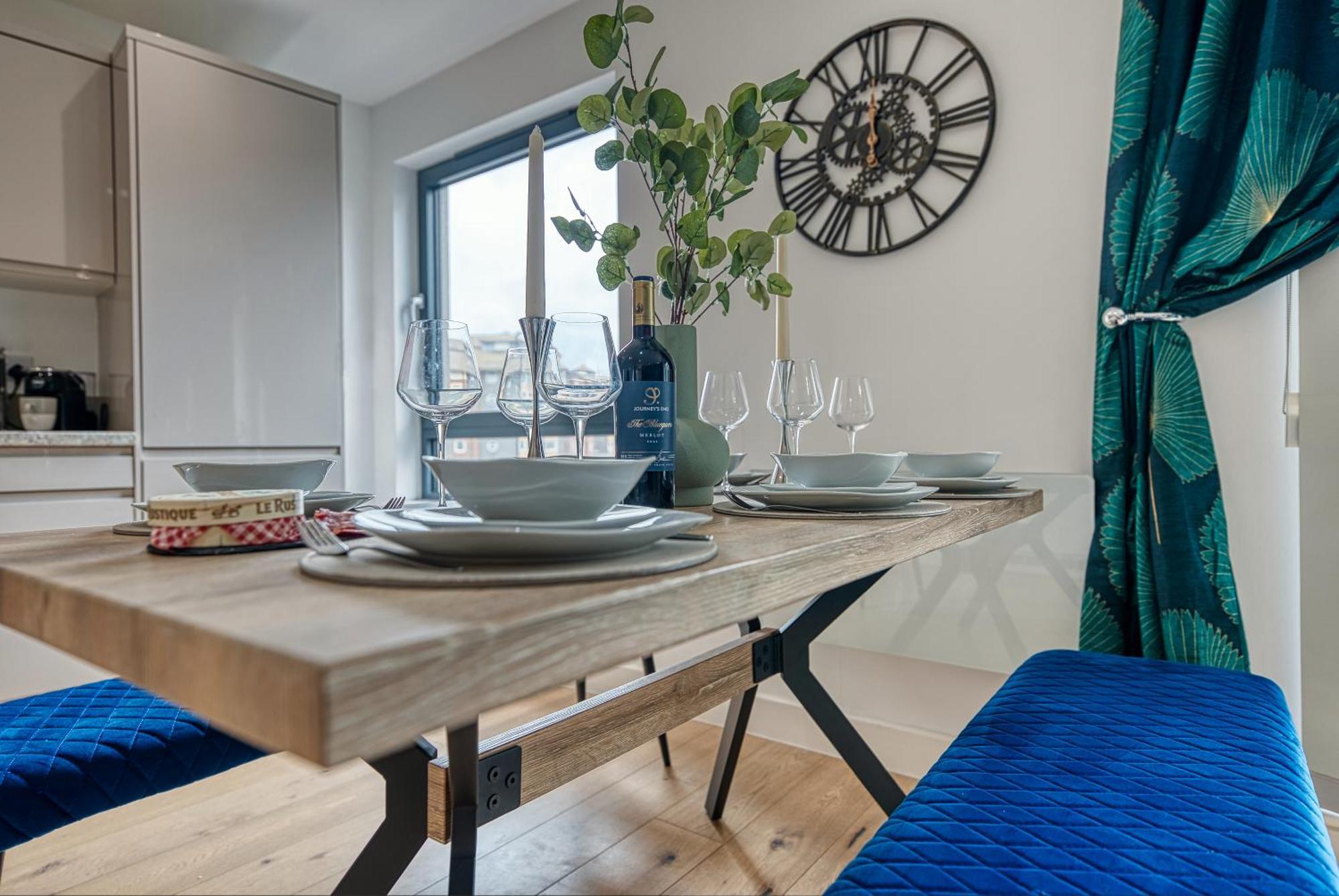 Summer Special Offer!! Cosy, Spacious, Stylish & Modern 2 Bedrooms City Apartment, Prime Location! Sleeps 6, Southampton Ocean Village - By Blue Puffin Stays Exterior foto