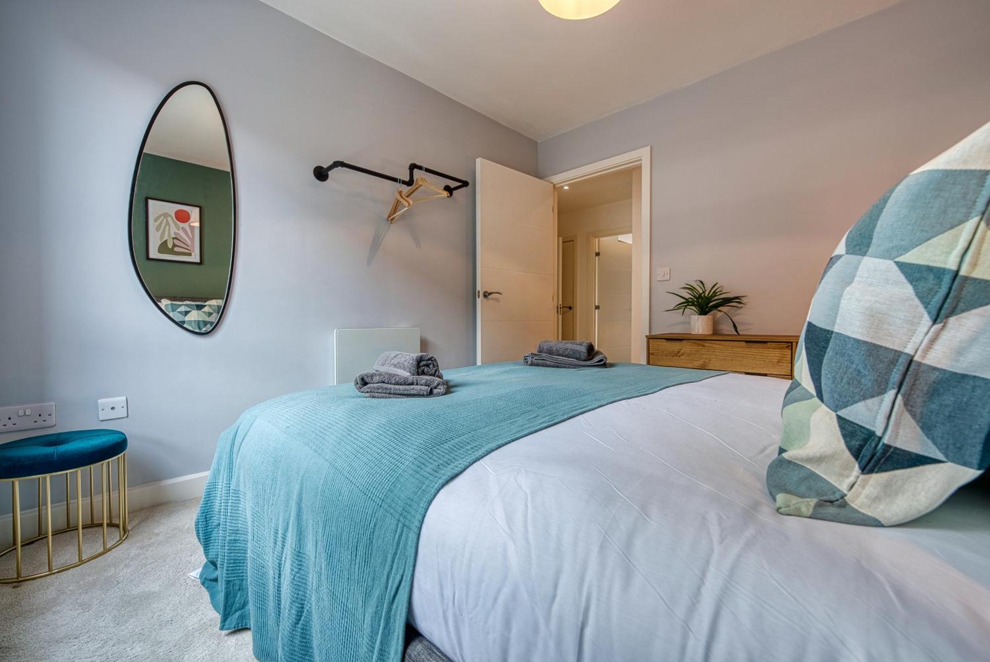 Summer Special Offer!! Cosy, Spacious, Stylish & Modern 2 Bedrooms City Apartment, Prime Location! Sleeps 6, Southampton Ocean Village - By Blue Puffin Stays Exterior foto